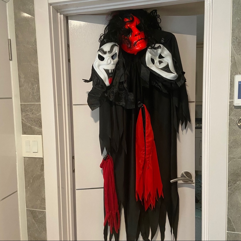Halloween Grim Reaper ghoul demon creepy gown mask costume